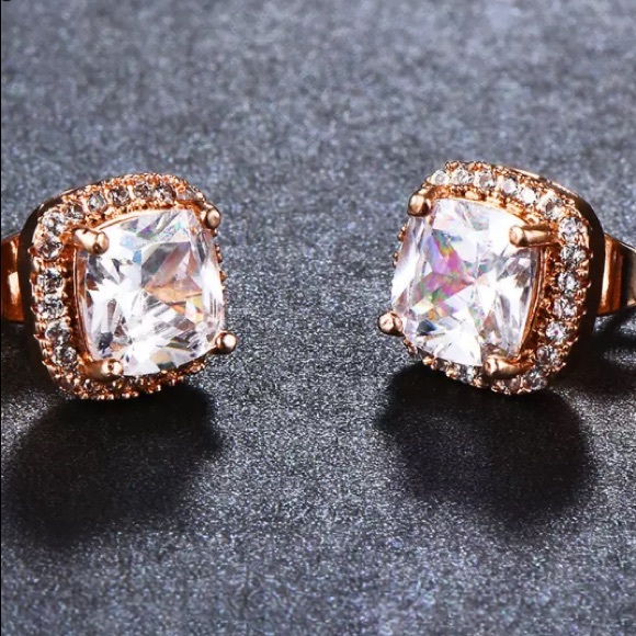 NEW Rose Gold Diamond Halo Stud Earrings - Picture 5 of 7